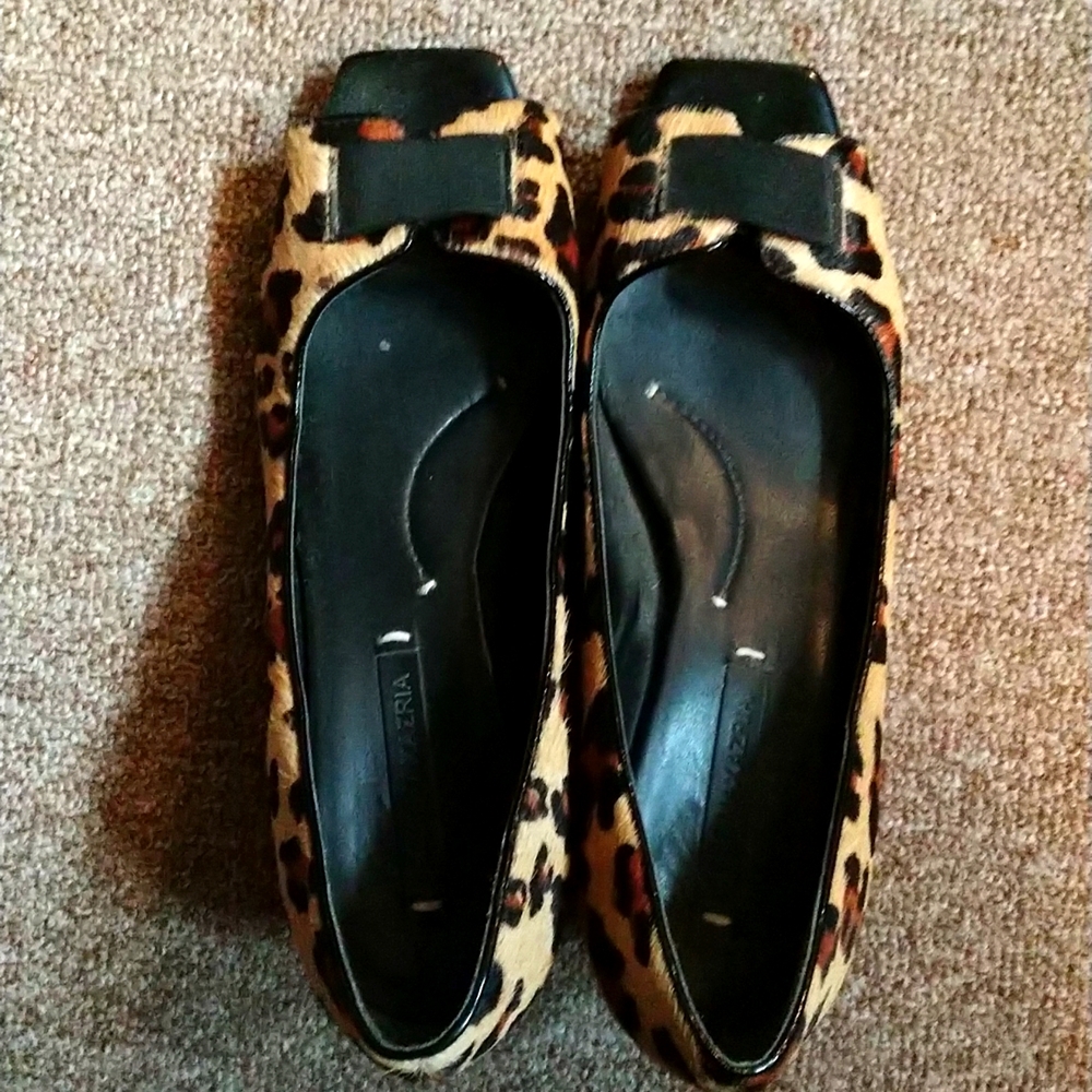 BCBGMAXAZRIA leopard wedge heels